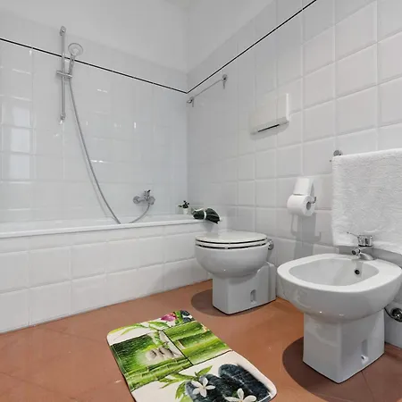 Front Appartement Domaso